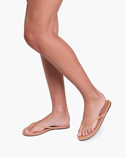 Lily Nudes Leather Flip Flops in Pout - TKEES