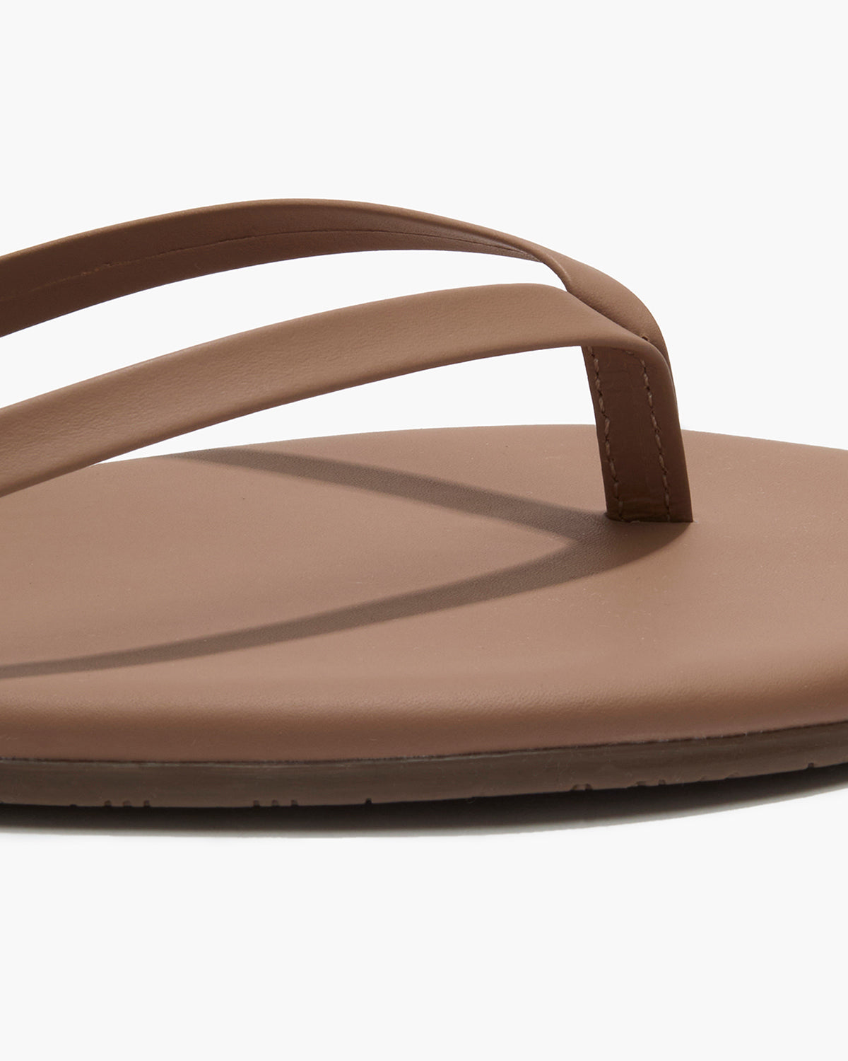 Lily Nudes Leather Flip Flops in Beach Bum - TKEES