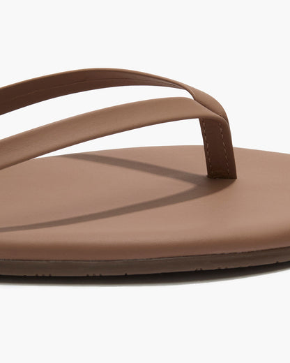 Lily Nudes Leather Flip Flops in Beach Bum - TKEES