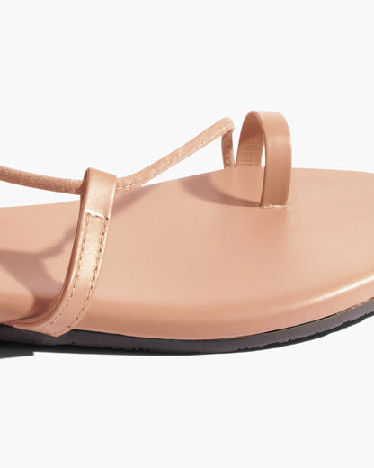 Jo Leather Sandals in Purdy - TKEES