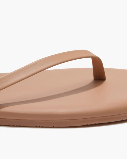 Sarit Leather Sandals in Pout - TKEES