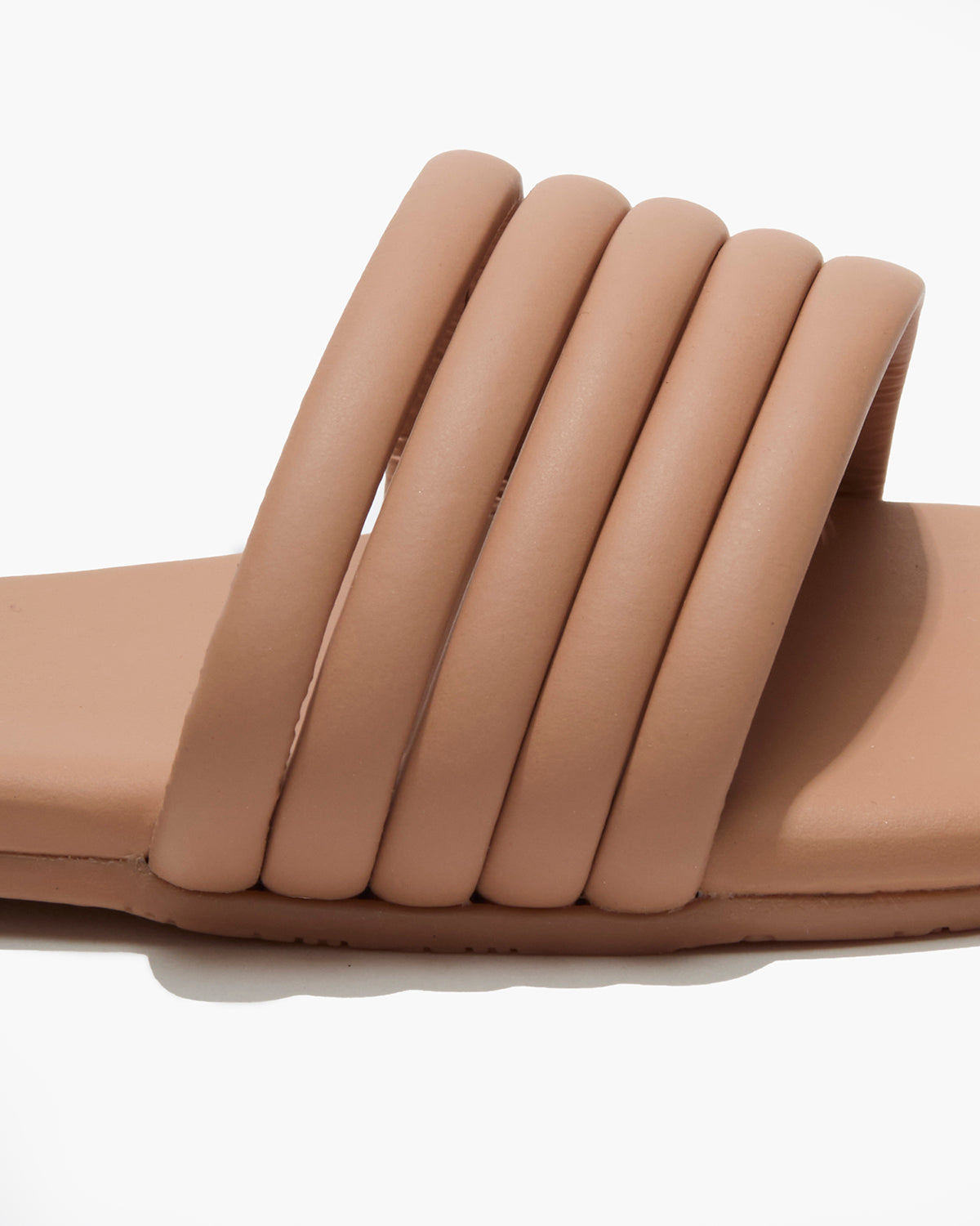 Serena Leather Slides in Pout - TKEES