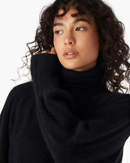 Cashmere Turtleneck  - TKEES