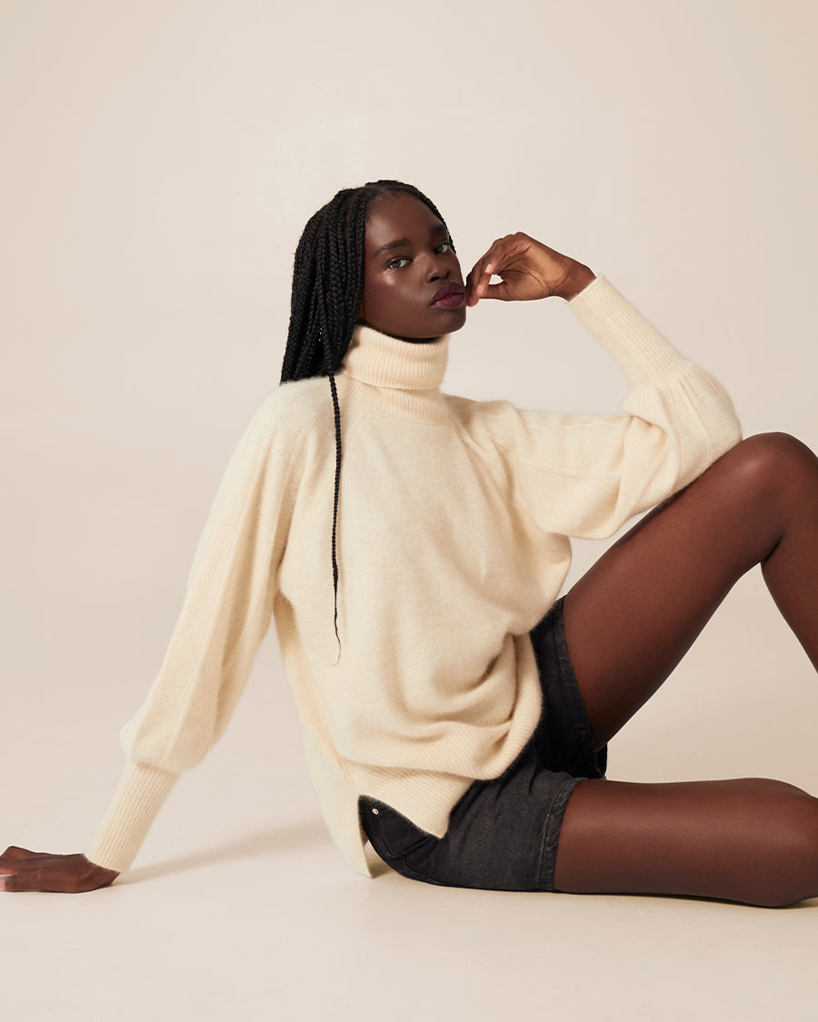 Cashmere Turtleneck  - TKEES