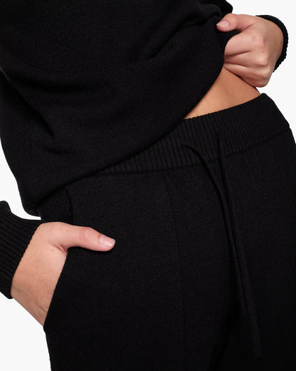 Sunday Sweater Pants - Black - TKEES